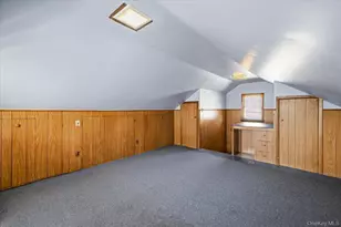 60-50 69th Ln, Maspeth, NY 11378 - Photo 15