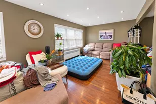 23-34 Ocean Crest Blvd, Far Rockaway, NY 11691 - Photo 17