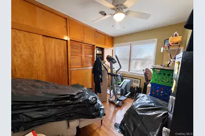 2334 Oceancrest Boulevard, Far Rockaway, NY 11691 - Photo 21