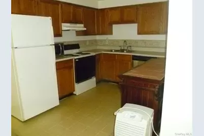 2 Frozen Ridge Road, Newburgh, NY 12550 - Photo 5