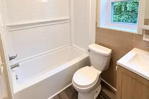 635 South St, Highland, NY 12528 - Photo 9