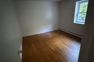 635 South St, Highland, NY 12528 - Photo 15