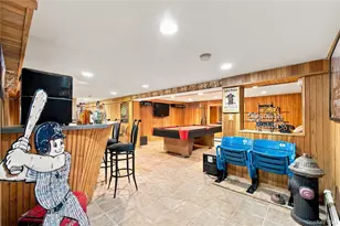 24 Revolutionary Rd, Cortlandt Manor, NY 10567 - Photo 11