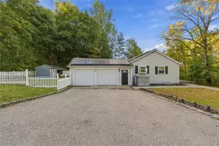24 Revolutionary Rd, Cortlandt Manor, NY 10567 - Photo 15