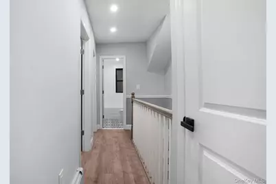 128 E 238th Street, Bronx, NY 10470 - Photo 17