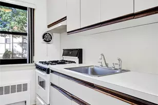 115 15th St, Garden City, NY 11530 - Photo 9