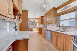 258 Rider Ave, Malverne, NY 11565 - Photo 13