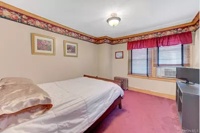 258 Rider Avenue, Malverne, NY 11565 - Photo 21