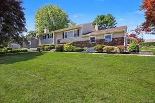 2795 Sunrise St, Yorktown Heights, NY 10598 - Photo 3