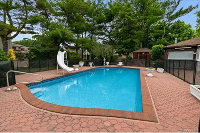 363 Oak Avenue, Cedarhurst, NY 11516 - Photo 21