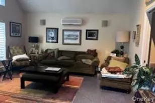 12 Silver Birch Rd, Merrick, NY 11566 - Photo 11