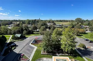 111 Cherry Valley Ave, Garden City, NY 11530 - Photo 23