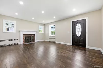 48 Flower Street, Hicksville, NY 11801 - Photo 11