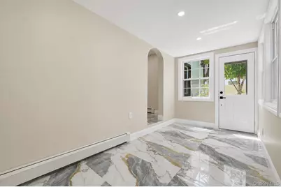48 Flower Street, Hicksville, NY 11801 - Photo 19