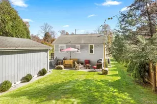 4 Village Dr, Greenwood Lake, NY 10925 - Photo 17