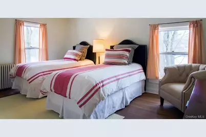 285 Main Street, Germantown, NY 12526 - Photo 17