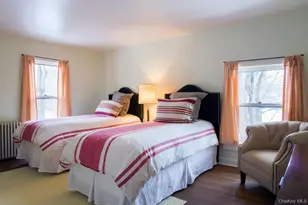 285 Main St, Germantown, NY 12526 - Photo 17