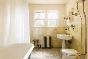 285 Main St, Germantown, NY 12526 - Photo 11