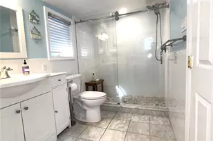 85 Delaware Ave, Long Beach, NY 11561 - Photo 17