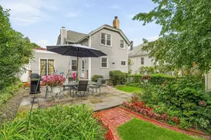 29 Clinton St, White Plains, NY 10603 - Photo 11