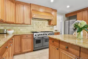 51 Maywood Rd, New Rochelle, NY 10804 - Photo 23