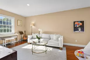 51 Maywood Rd, New Rochelle, NY 10804 - Photo 15