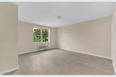 957 E 229th Street, Bronx, NY 10466 - Photo 29