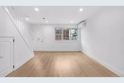 3343 Mickle Avenue, Bronx, NY 10469 - Photo 9