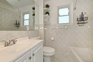 2086 Washington Ave, Seaford, NY 11783 - Photo 9