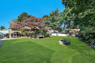 33 Mohawk Dr, North Babylon, NY 11703 - Photo 45