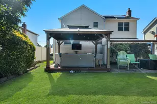 33 Mohawk Dr, North Babylon, NY 11703 - Photo 41