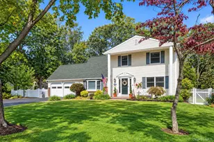1 Porpoise Dr, Centereach, NY 11720 - Photo 3