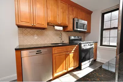105 Garth Road #5H, Scarsdale, NY 10583 - Photo 11