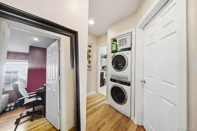 34 Horton Road, Valley Stream, NY 11581 - Photo 21