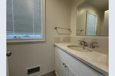 43 Marwood Road N #A- Front, Port Washington, NY 11050 - Photo 25