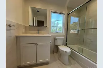 43 Marwood Road N #A- Front, Port Washington, NY 11050 - Photo 19