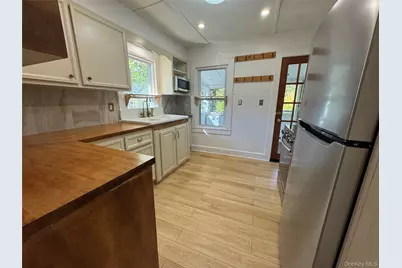 2717 Route 9W, Saugerties, NY 12477 - Photo 17