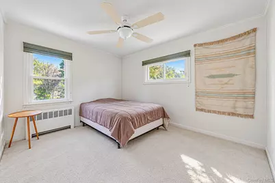 127 Locust Street, Floral Park, NY 11001 - Photo 9
