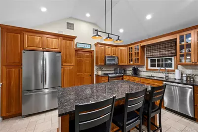 60 Nearwater Avenue, Massapequa, NY 11758 - Photo 15