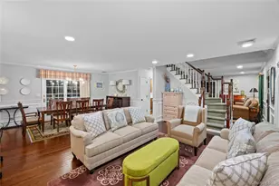 60 Nearwater Ave, Massapequa, NY 11758 - Photo 5