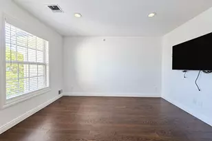 210 Kettles Ln, Medford, NY 11763 - Photo 21