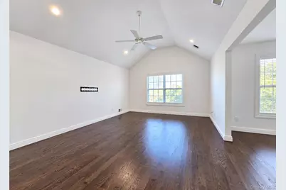 210 Kettles Lane, Medford, NY 11763 - Photo 19