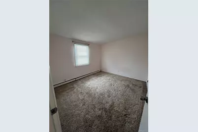 32 Halycon Road, Lindenhurst, NY 11757 - Photo 5