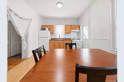 12 Edgewood Avenue, Yonkers, NY 10704 - Photo 5