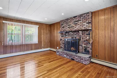 14 Harbor Lane, Glen Head, NY 11545 - Photo 17