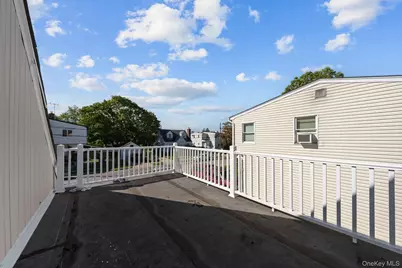 35 E Euclid Street, Valley Stream, NY 11580 - Photo 11