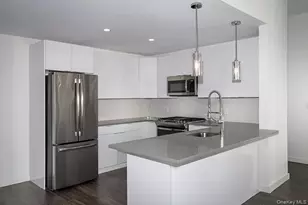 116 Searing Ave, Mineola, NY 11501 - Photo 5
