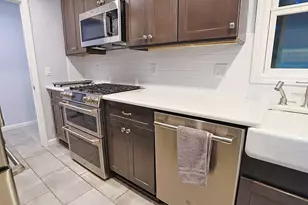 10 Etville Ave, Yonkers, NY 10703 - Photo 9