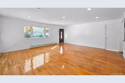 24527 148th Avenue, Rosedale, NY 11422 - Photo 7