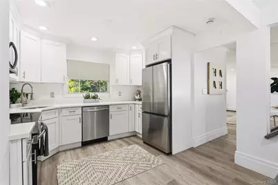 7 Charm City Drive, Port Jefferson Station, NY 11776 - Photo 3